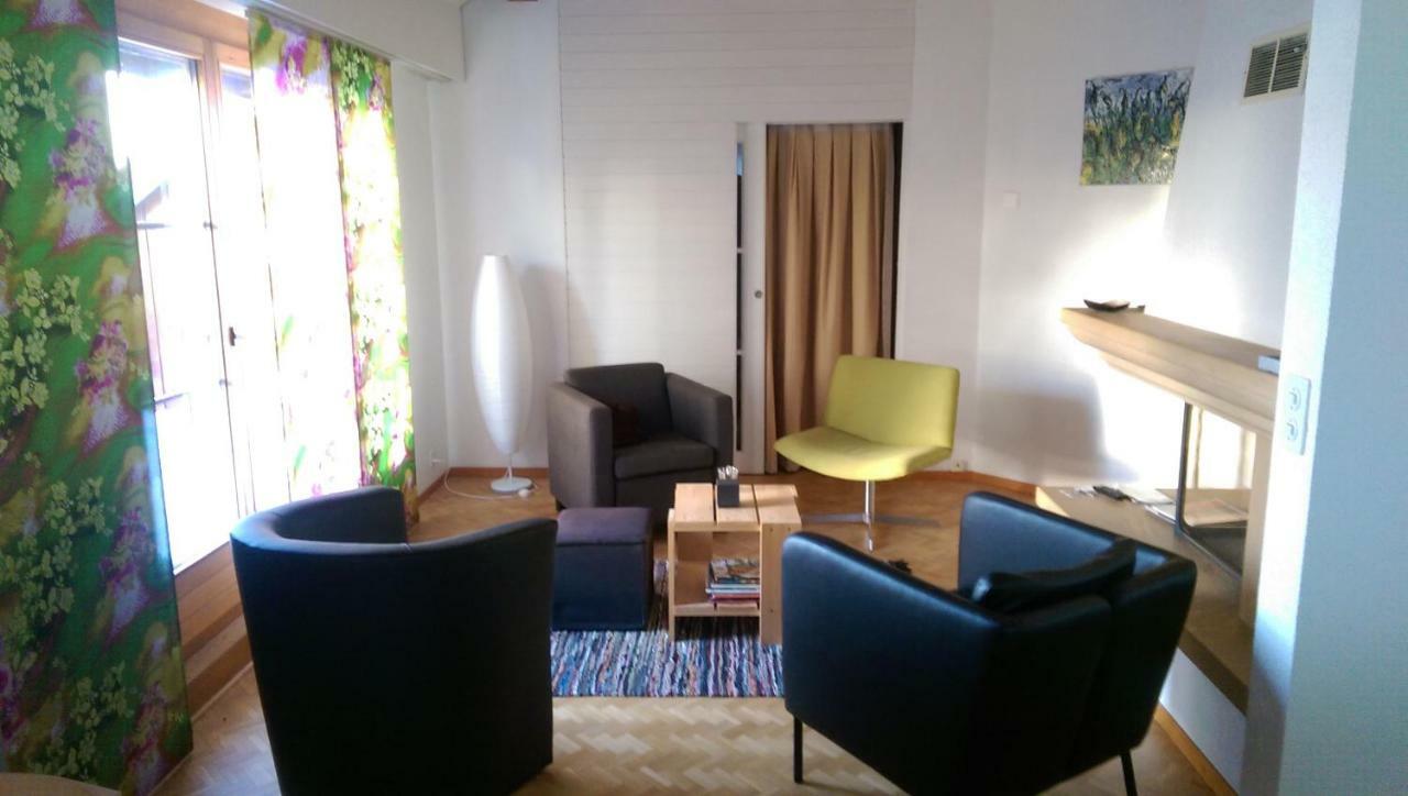 La Petite Fleur Apartment Enges Bagian luar foto