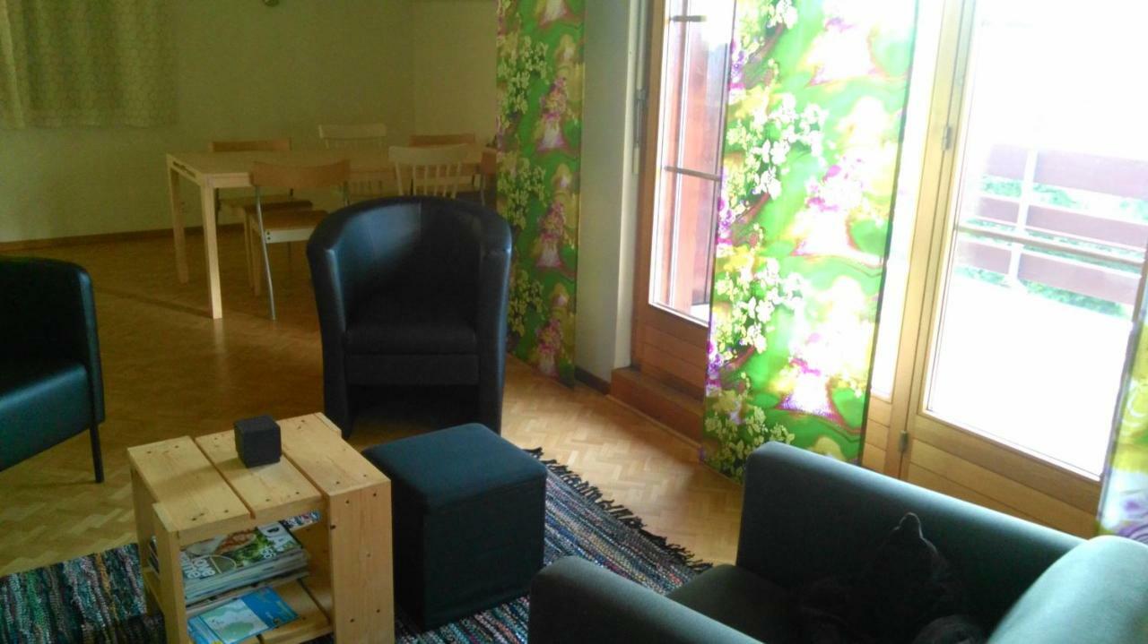 La Petite Fleur Apartment Enges Bagian luar foto